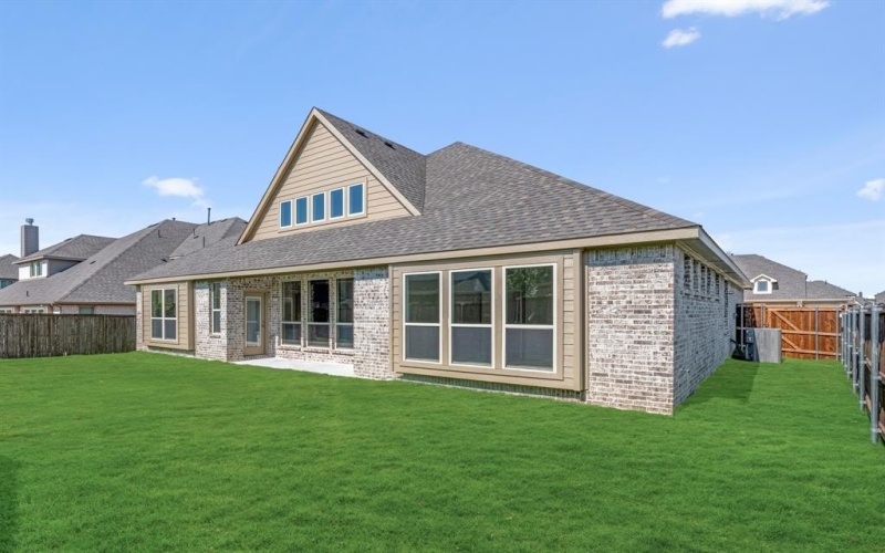 2411 Hagen Drive, Mansfield, TX 76084, 3 Bedrooms Bedrooms, ,2 BathroomsBathrooms,Residential,For Sale,2411 Hagen Drive,0,21043935