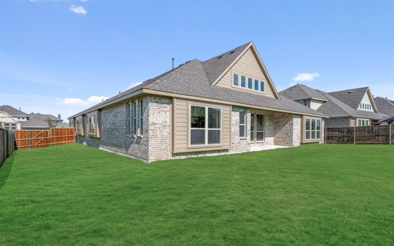 2411 Hagen Drive, Mansfield, TX 76084, 3 Bedrooms Bedrooms, ,2 BathroomsBathrooms,Residential,For Sale,2411 Hagen Drive,0,21043935