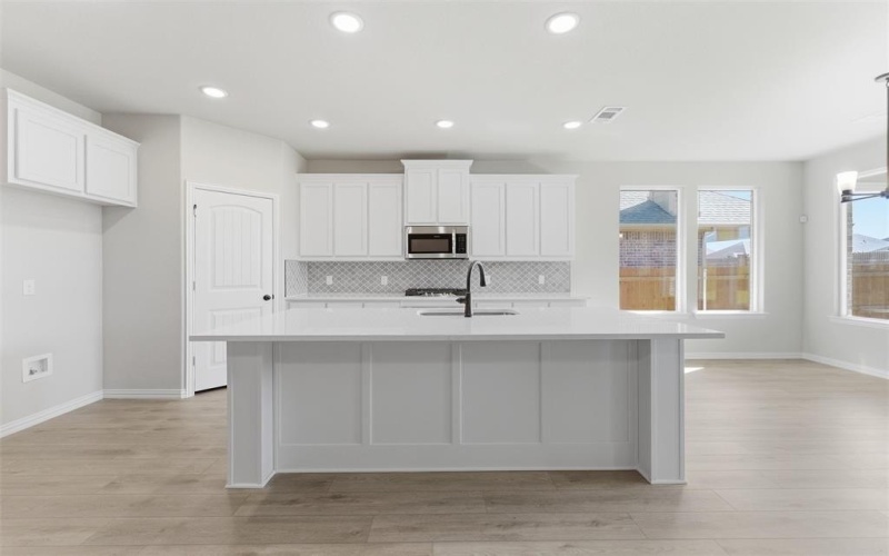 2037 Kelva Drive, Haslet, TX 76052, 3 Bedrooms Bedrooms, ,2 BathroomsBathrooms,Residential,For Sale,2037 Kelva Drive,0,21043979