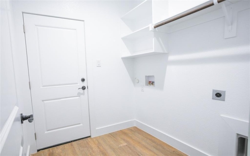 4936 Chapman Street, Fort Worth, TX 76105, 3 Habitaciones Habitaciones , ,2 BañosBaños,Residential,En Venta,4936 Chapman Street,0,21044024