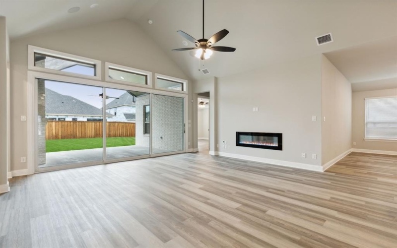 813 Lost Woods Way, McKinney, TX 75071, 3 Habitaciones Habitaciones , ,3 BañosBaños,Residential,En Venta,813 Lost Woods Way,0,21044026