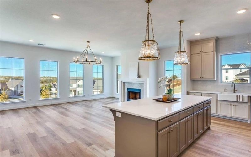 8965 Armstrong Court, Benbrook, TX 76126, 4 Habitaciones Habitaciones , ,3 BañosBaños,Residential,En Venta,8965 Armstrong Court,0,21044059