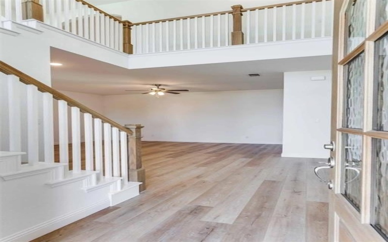 8965 Armstrong Court, Benbrook, TX 76126, 4 Habitaciones Habitaciones , ,3 BañosBaños,Residential,En Venta,8965 Armstrong Court,0,21044059