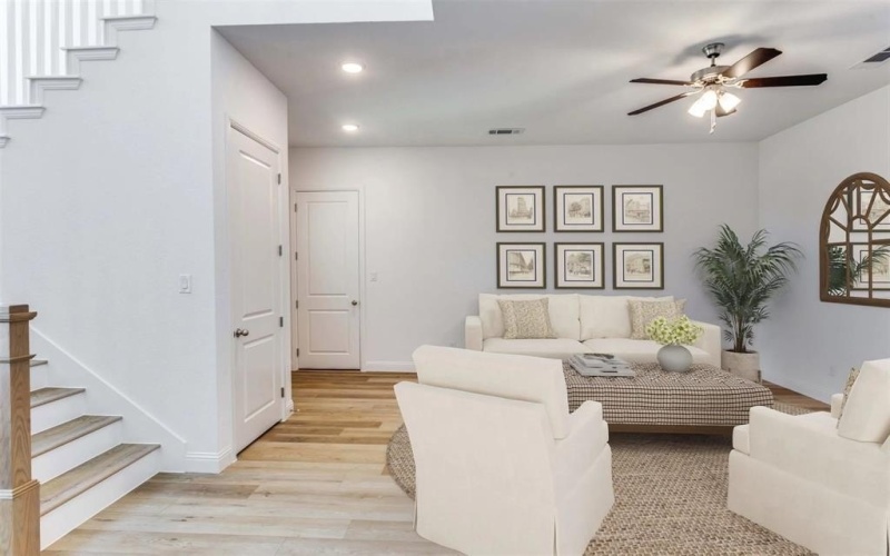 8965 Armstrong Court, Benbrook, TX 76126, 4 Habitaciones Habitaciones , ,3 BañosBaños,Residential,En Venta,8965 Armstrong Court,0,21044059