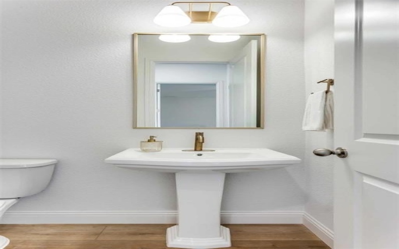 8965 Armstrong Court, Benbrook, TX 76126, 4 Habitaciones Habitaciones , ,3 BañosBaños,Residential,En Venta,8965 Armstrong Court,0,21044059