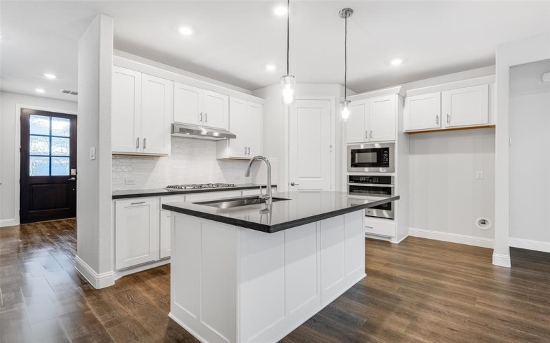 410 Landings Street, Oak Point, TX 75068, 4 Bedrooms Bedrooms, ,2 BathroomsBathrooms,Residential,For Sale,410 Landings Street,0,21044089