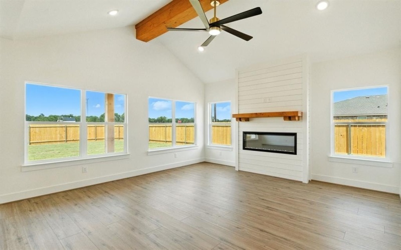 421 Jameson Street, Springtown, TX 76082, 3 Bedrooms Bedrooms, ,2 BathroomsBathrooms,Residential,For Sale,421 Jameson Street,0,21044091