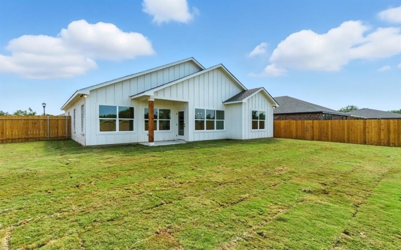 421 Jameson Street, Springtown, TX 76082, 3 Bedrooms Bedrooms, ,2 BathroomsBathrooms,Residential,For Sale,421 Jameson Street,0,21044091