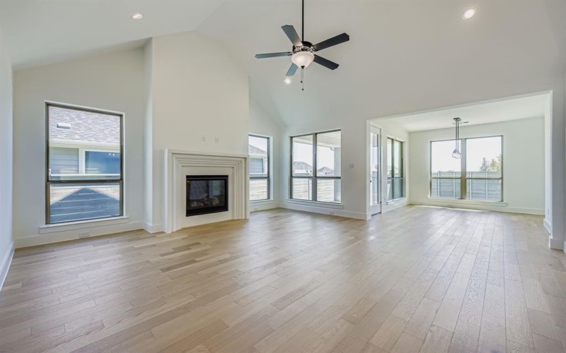 8808 Chestnut Lane, Justin, TX 76247, 3 Habitaciones Habitaciones , ,2 BañosBaños,Residential,En Venta,8808 Chestnut Lane,0,21044170