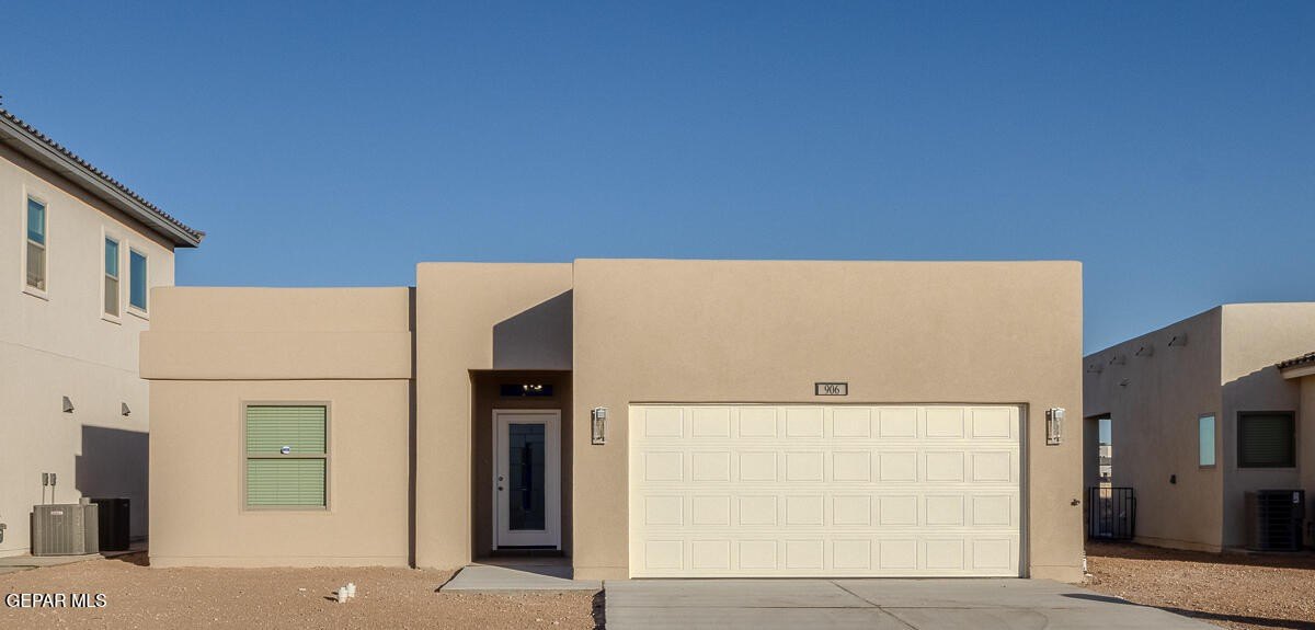 906 BROMYARD, Horizon City, TX 79928, 3 Bedrooms Bedrooms, ,2 BathroomsBathrooms,Residential,For Sale,906 BROMYARD,918235