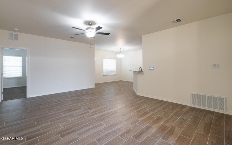 906 BROMYARD, Horizon City, TX 79928, 3 Bedrooms Bedrooms, ,2 BathroomsBathrooms,Residential,For Sale,906 BROMYARD,918235