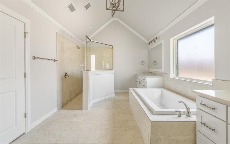 2128 Middlewood Circle, Granbury, TX 76049, 4 Bedrooms Bedrooms, ,3 BathroomsBathrooms,Residential,For Sale,2128 Middlewood Circle,0,21044195