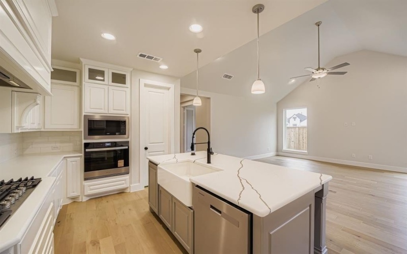 2013 Slipchannel Street, Midlothian, TX 76065, 3 Bedrooms Bedrooms, ,2 BathroomsBathrooms,Residential,For Sale,2013 Slipchannel Street,0,21044199