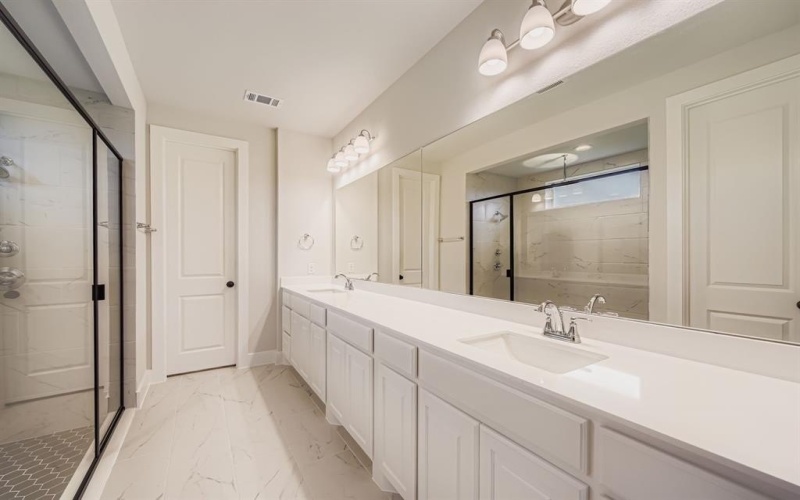 2013 Slipchannel Street, Midlothian, TX 76065, 3 Bedrooms Bedrooms, ,2 BathroomsBathrooms,Residential,For Sale,2013 Slipchannel Street,0,21044199