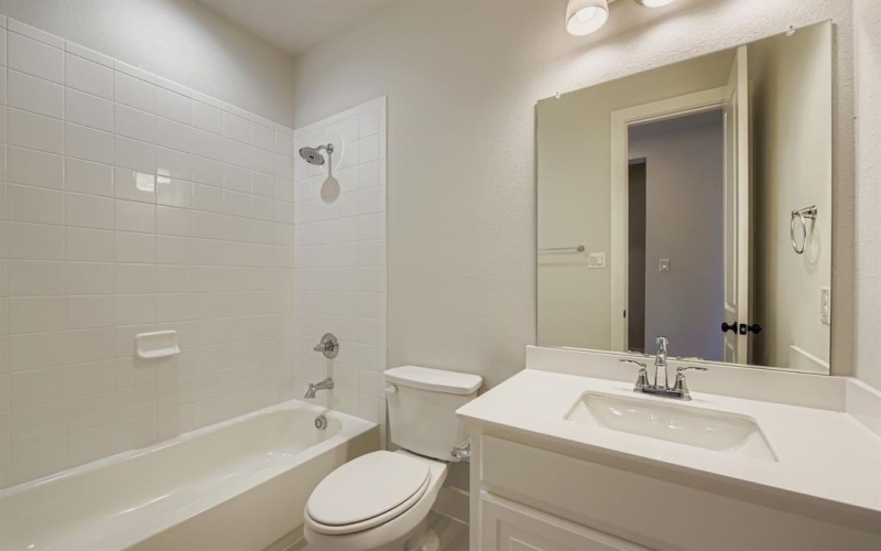 2013 Slipchannel Street, Midlothian, TX 76065, 3 Bedrooms Bedrooms, ,2 BathroomsBathrooms,Residential,For Sale,2013 Slipchannel Street,0,21044199