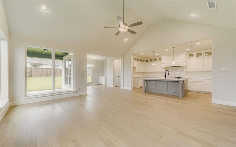 2013 Slipchannel Street, Midlothian, TX 76065, 3 Bedrooms Bedrooms, ,2 BathroomsBathrooms,Residential,For Sale,2013 Slipchannel Street,0,21044199