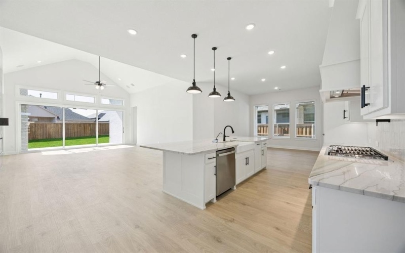 325 Bay Laurel Road, McKinney, TX 75071, 4 Bedrooms Bedrooms, ,3 BathroomsBathrooms,Residential,For Sale,325 Bay Laurel Road,0,21044300