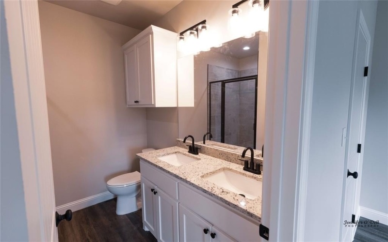 1605 Old Settlers Way, Buffalo Gap, TX 79508, 3 Bedrooms Bedrooms, ,2 BathroomsBathrooms,Residential,For Sale,1605 Old Settlers Way,0,21044313