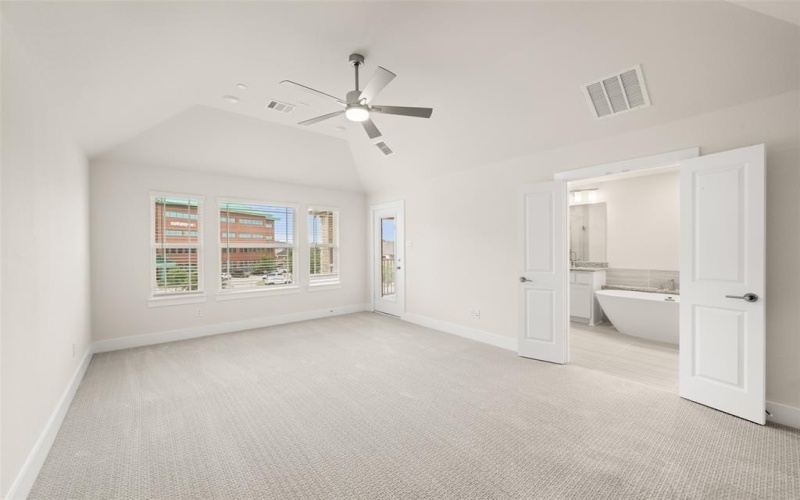 1812 Wittington, Farmers Branch, TX 75234, 4 Habitaciones Habitaciones , ,3 BañosBaños,Residential,En Venta,1812 Wittington,0,21044399
