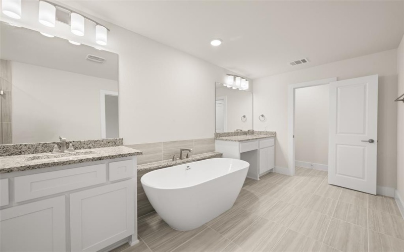 1812 Wittington, Farmers Branch, TX 75234, 4 Habitaciones Habitaciones , ,3 BañosBaños,Residential,En Venta,1812 Wittington,0,21044399