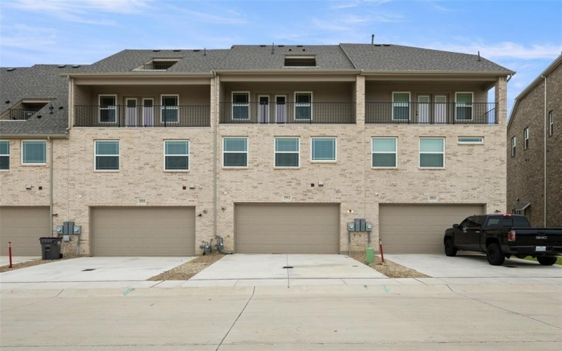 1812 Wittington, Farmers Branch, TX 75234, 4 Habitaciones Habitaciones , ,3 BañosBaños,Residential,En Venta,1812 Wittington,0,21044399
