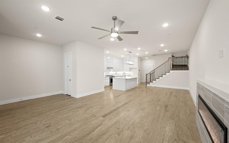 1810 Wittington, Farmers Branch, TX 75234, 4 Bedrooms Bedrooms, ,3 BathroomsBathrooms,Residential,For Sale,1810 Wittington,0,21044439