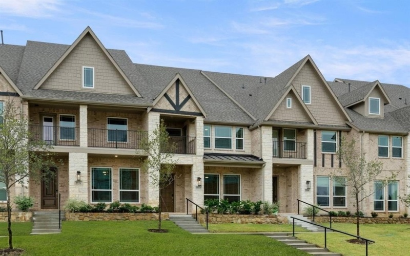 1810 Wittington, Farmers Branch, TX 75234, 4 Bedrooms Bedrooms, ,3 BathroomsBathrooms,Residential,For Sale,1810 Wittington,0,21044439