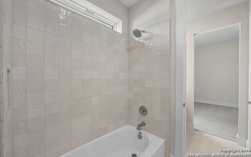 6821 Arbor Falls, Fair Oaks Ranch, TX 78015, 4 Habitaciones Habitaciones , ,3 BañosBaños,Residential,En Venta,6821 Arbor Falls,0,1896186