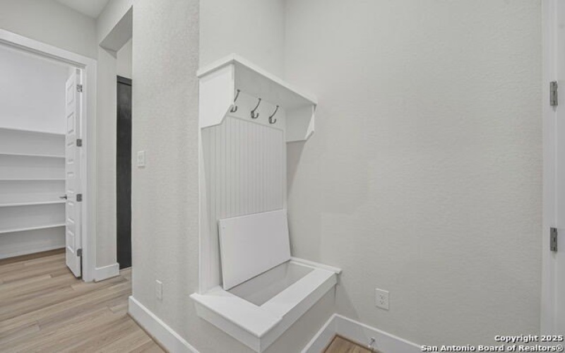 6821 Arbor Falls, Fair Oaks Ranch, TX 78015, 4 Habitaciones Habitaciones , ,3 BañosBaños,Residential,En Venta,6821 Arbor Falls,0,1896186