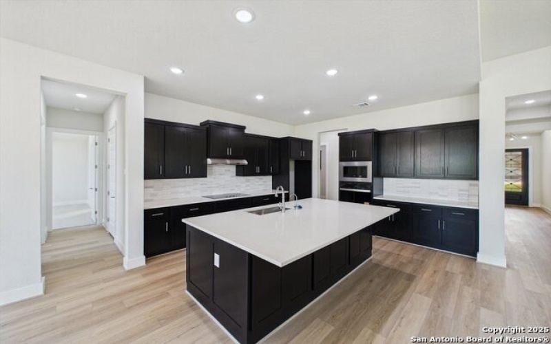 6821 Arbor Falls, Fair Oaks Ranch, TX 78015, 4 Bedrooms Bedrooms, ,3 BathroomsBathrooms,Residential,For Sale,6821 Arbor Falls,0,1896186