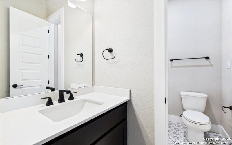 6817 Arbor Falls, Fair Oaks Ranch, TX 78015, 4 Bedrooms Bedrooms, ,3 BathroomsBathrooms,Residential,For Sale,6817 Arbor Falls,0,1896187