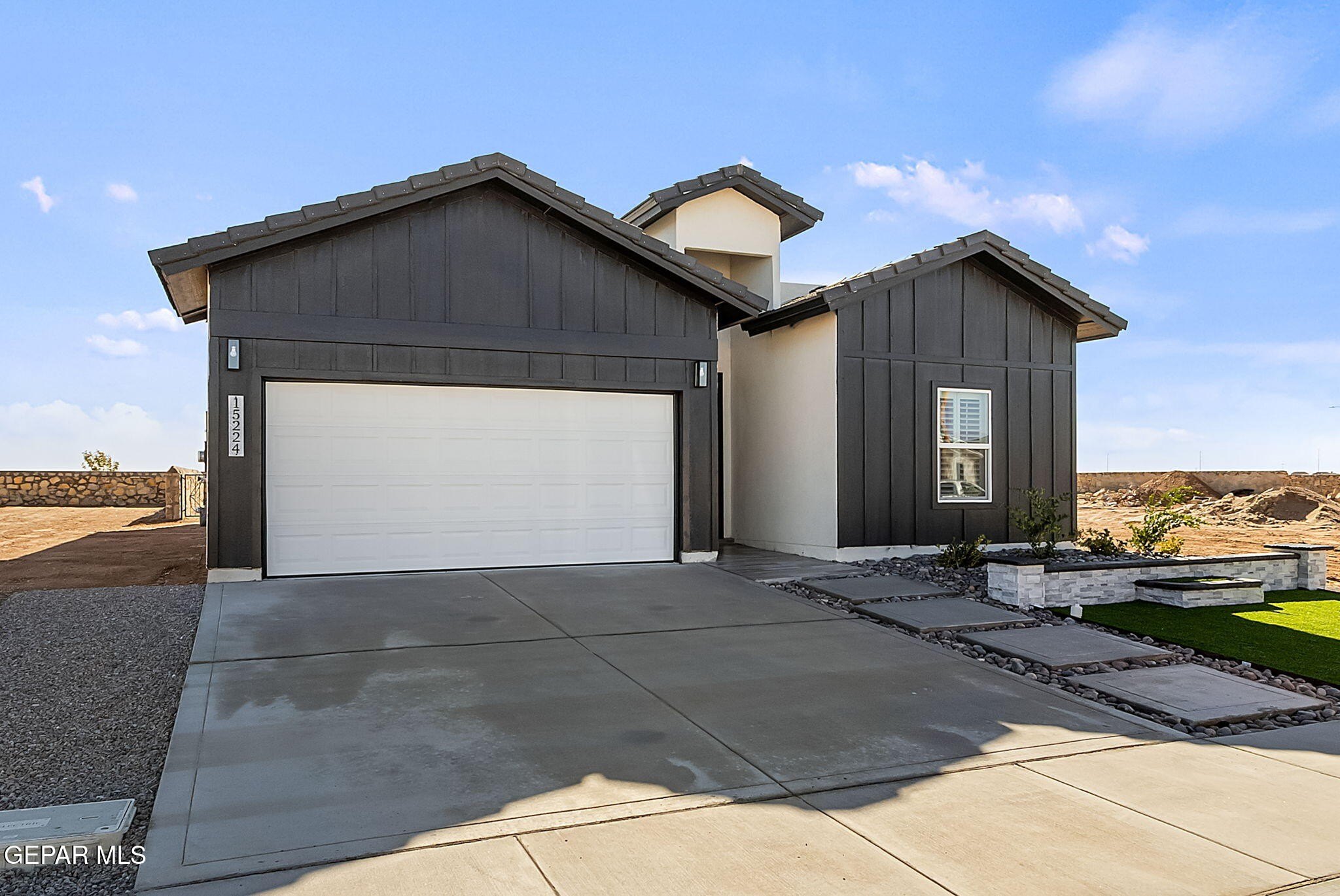 3676 Bob Snead Drive, El Paso, TX 79938, 3 Bedrooms Bedrooms, ,2 BathroomsBathrooms,Residential,For Sale,3676 Bob Snead Drive,918353