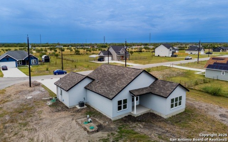 307 Ranchero Way, Natalia, TX 78059, 4 Bedrooms Bedrooms, ,2 BathroomsBathrooms,Residential,For Sale,307 Ranchero Way,0,1896202