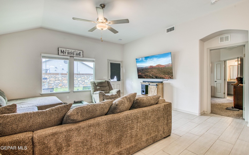 15141 Composition Avenue, El Paso, TX 79938, 4 Bedrooms Bedrooms, ,2 BathroomsBathrooms,Residential,For Sale,15141 Composition Avenue,0,929274