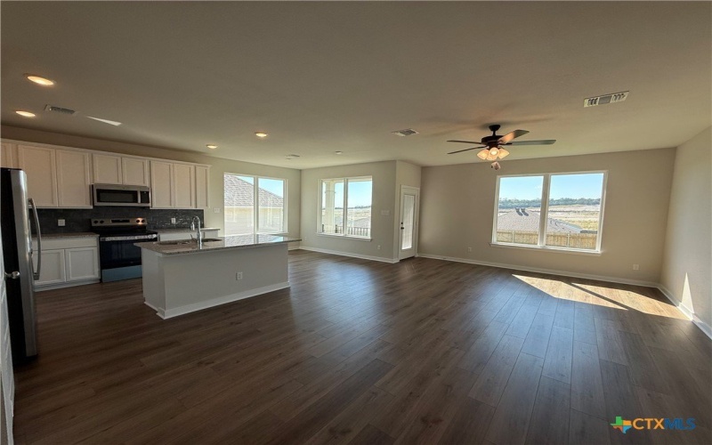 441 Appalachian Trail, Copperas Cove, TX 76522, 4 Habitaciones Habitaciones , ,2 BañosBaños,Residential,En Venta,441 Appalachian Trail,0,573579