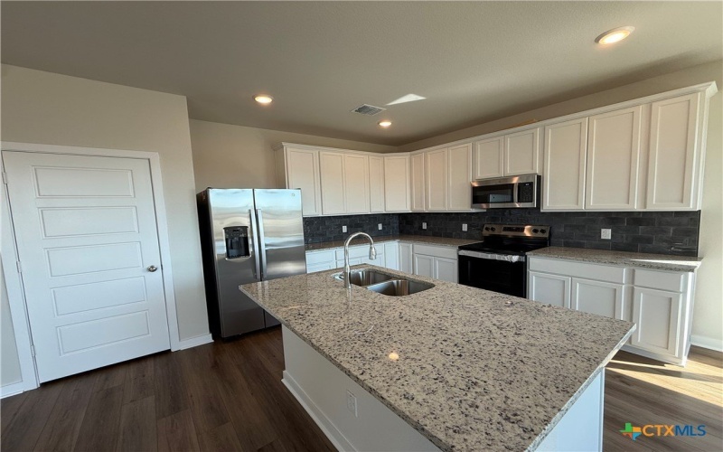 441 Appalachian Trail, Copperas Cove, TX 76522, 4 Habitaciones Habitaciones , ,2 BañosBaños,Residential,En Venta,441 Appalachian Trail,0,573579