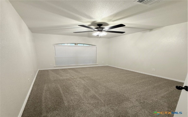 516 Roy Cordell Street, Killeen, TX 76542, 4 Habitaciones Habitaciones , ,2 BañosBaños,Residential,En Venta,516 Roy Cordell Street,0,590762