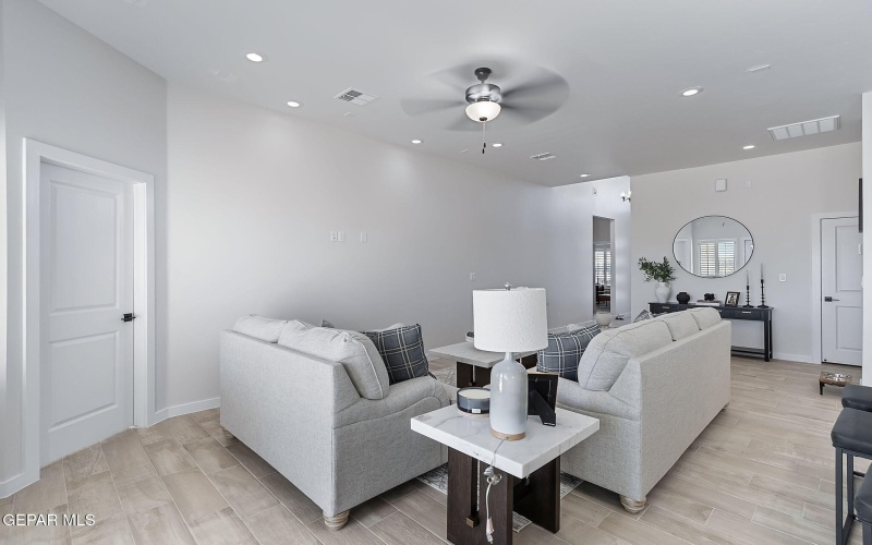 15388 IMAGINE DR, El Paso, TX 79938, 4 Bedrooms Bedrooms, ,2 BathroomsBathrooms,Residential,For Sale,15388 IMAGINE DR,918359