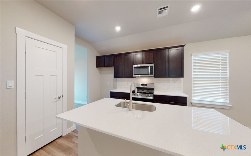 142 Louisa Drive, Killeen, TX 76542, 3 Bedrooms Bedrooms, ,2 BathroomsBathrooms,Residential,For Sale,142 Louisa Drive,0,591137