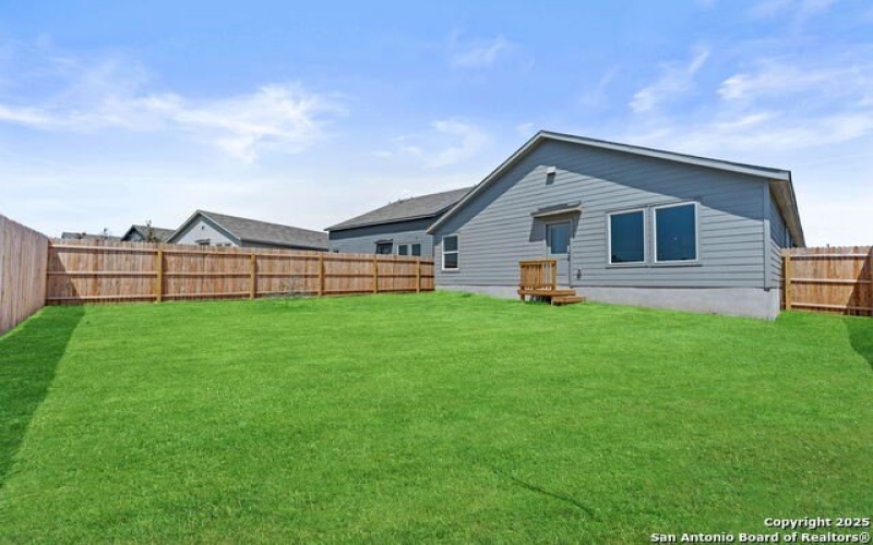 117 Autumn Trail, Floresville, TX 78114, 4 Habitaciones Habitaciones , ,2 BañosBaños,Residential,En Venta,117 Autumn Trail,0,1896388