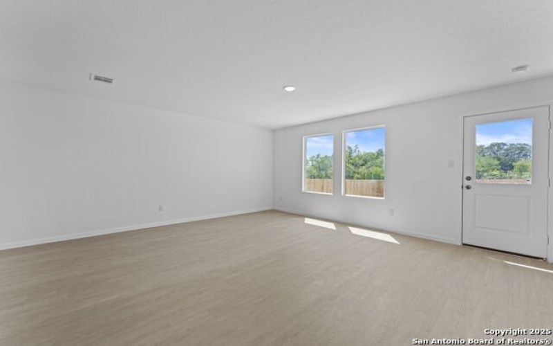 117 Autumn Trail, Floresville, TX 78114, 4 Habitaciones Habitaciones , ,2 BañosBaños,Residential,En Venta,117 Autumn Trail,0,1896388