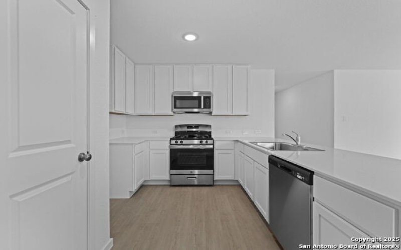 117 Autumn Trail, Floresville, TX 78114, 4 Habitaciones Habitaciones , ,2 BañosBaños,Residential,En Venta,117 Autumn Trail,0,1896388