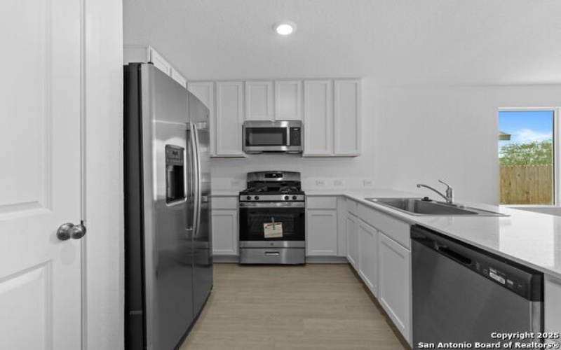 145 Autumn Trail, Floresville, TX 78114, 4 Habitaciones Habitaciones , ,2 BañosBaños,Residential,En Venta,145 Autumn Trail,0,1896400