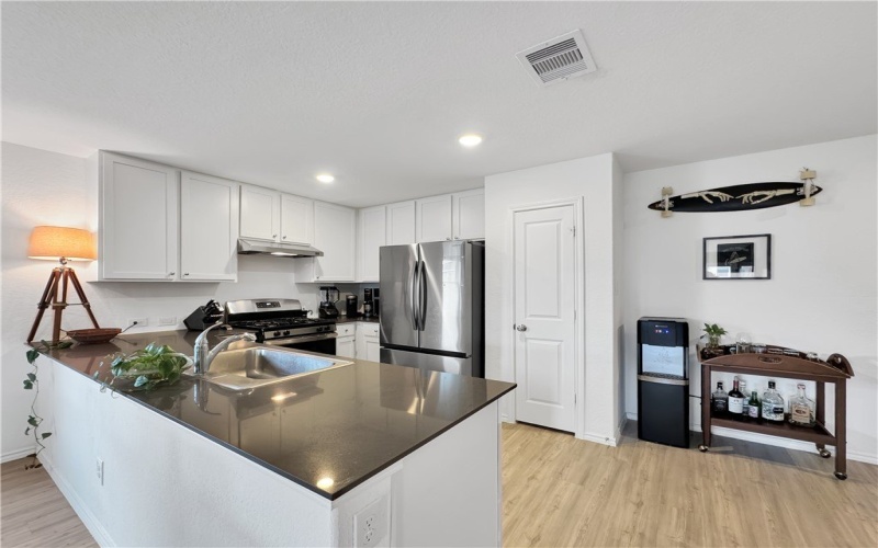 2742 Winterfell Street, Corpus Christi, TX 78415, 3 Habitaciones Habitaciones , ,2 BañosBaños,Residential,En Venta,2742 Winterfell Street,0,463938