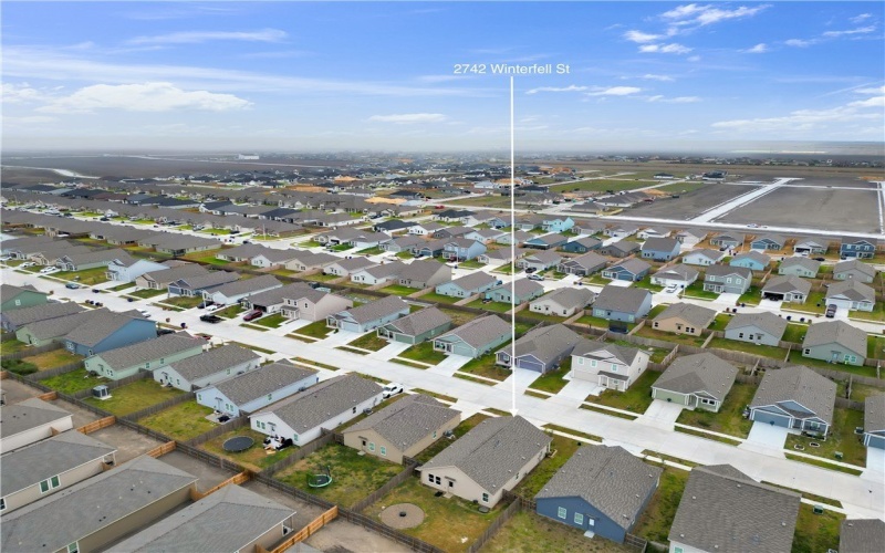 2742 Winterfell Street, Corpus Christi, TX 78415, 3 Habitaciones Habitaciones , ,2 BañosBaños,Residential,En Venta,2742 Winterfell Street,0,463938