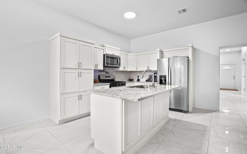 13808 Paseo Sereno Drive, El Paso, TX 79928, 3 Bedrooms Bedrooms, ,1 BathroomBathrooms,Residential,For Sale,13808 Paseo Sereno Drive,0,929290
