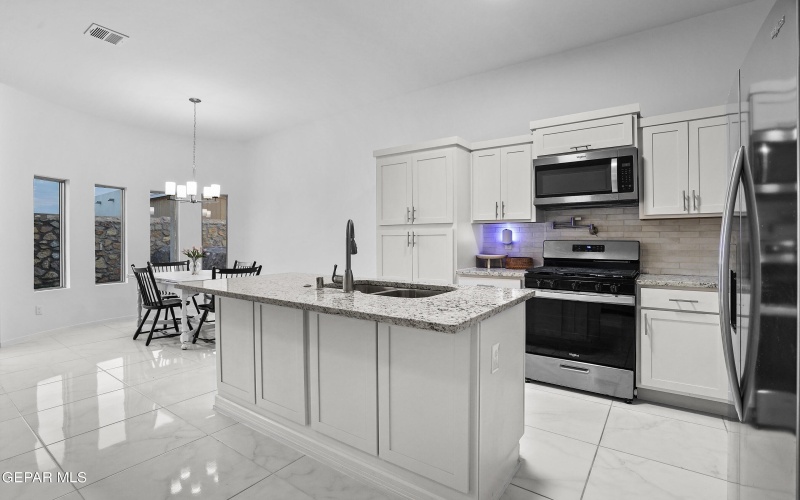 13808 Paseo Sereno Drive, El Paso, TX 79928, 3 Bedrooms Bedrooms, ,1 BathroomBathrooms,Residential,For Sale,13808 Paseo Sereno Drive,0,929290