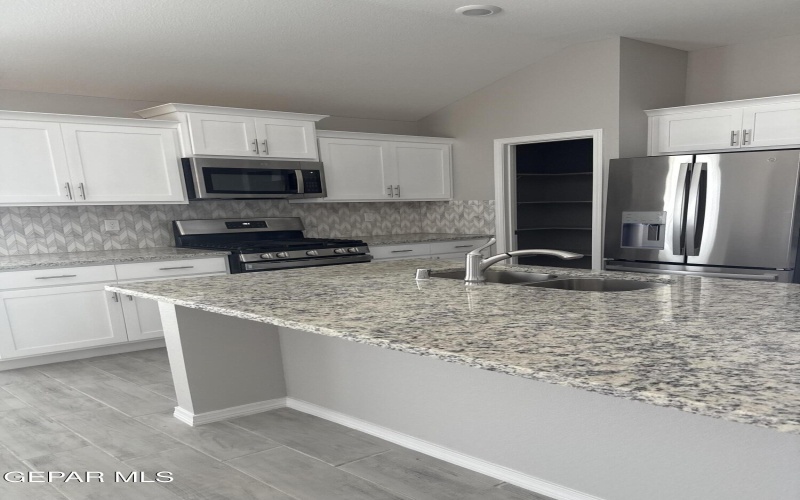 1229 Night Sky Street, Horizon City, TX 79928, 4 Habitaciones Habitaciones , ,3 BañosBaños,Residential,En Venta,1229 Night Sky Street,0,929299