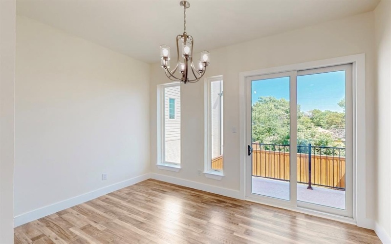 1021 Mobile Street, Dallas, TX 75208, 3 Bedrooms Bedrooms, ,3 BathroomsBathrooms,Residential,For Sale,1021 Mobile Street,0,20948853