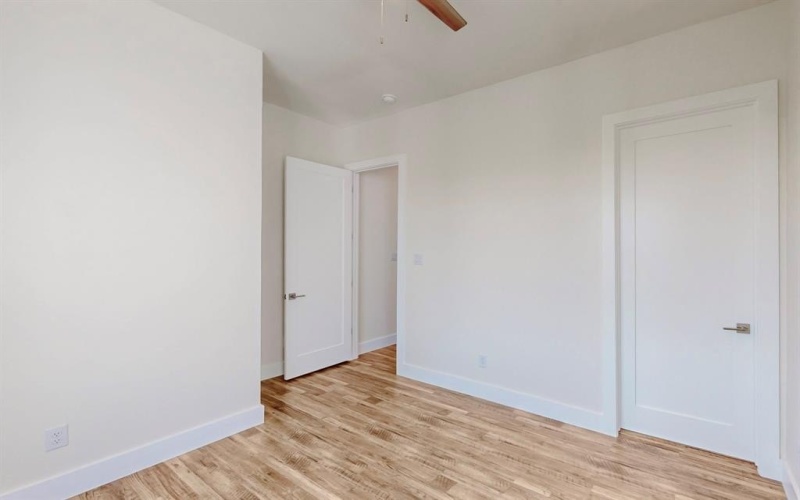 1021 Mobile Street, Dallas, TX 75208, 3 Bedrooms Bedrooms, ,3 BathroomsBathrooms,Residential,For Sale,1021 Mobile Street,0,20948853